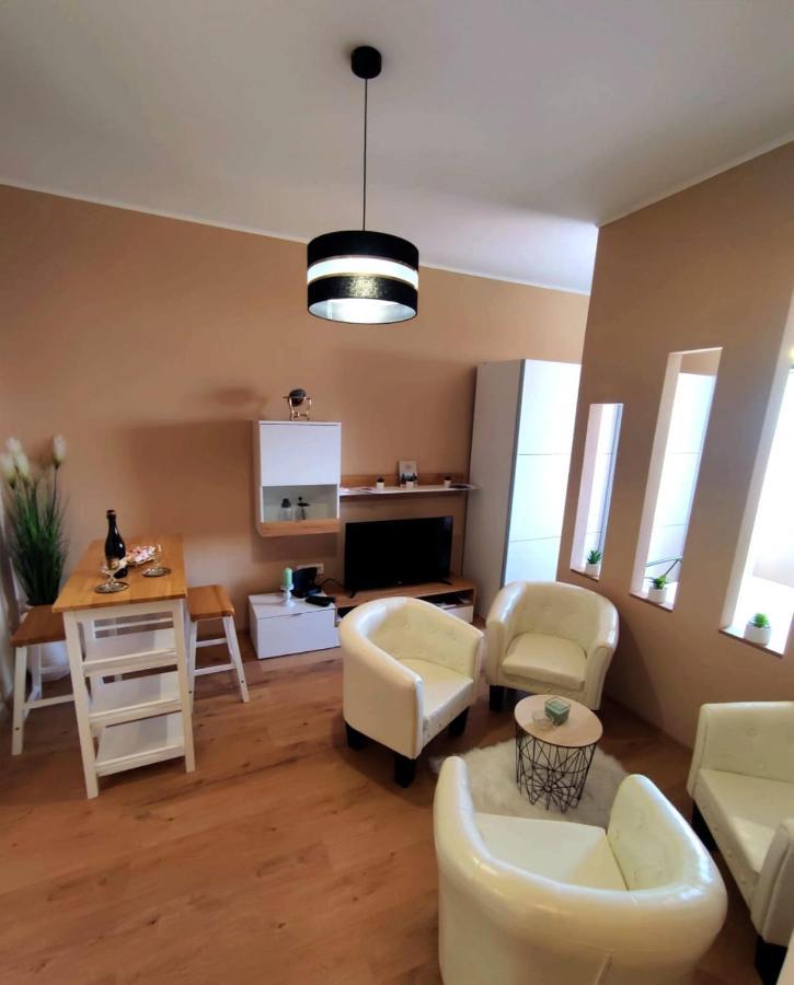 Sea La Vie Apartment Опатия Екстериор снимка