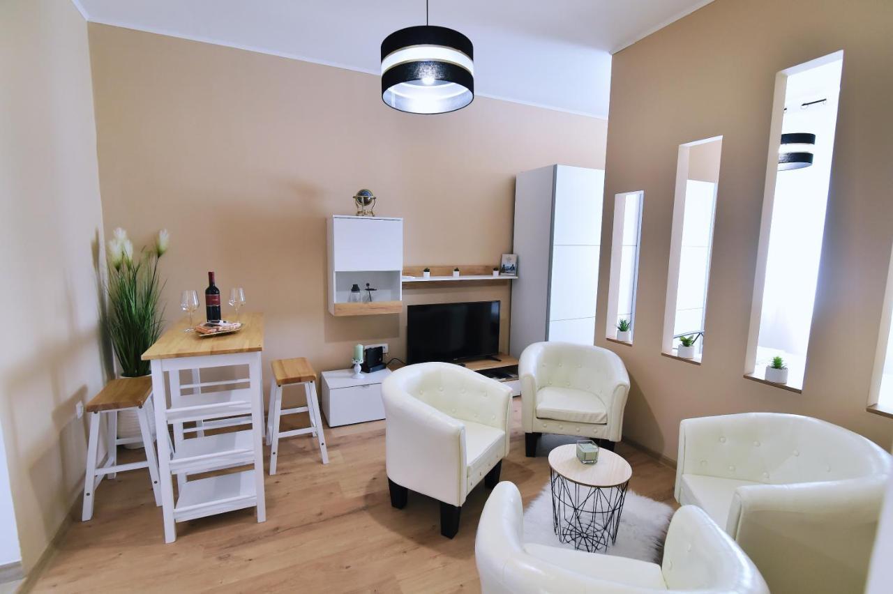 Sea La Vie Apartment Опатия Екстериор снимка