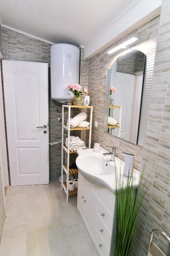 Sea La Vie Apartment Опатия Екстериор снимка